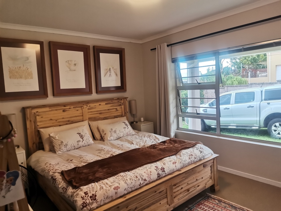 To Let 3 Bedroom Property for Rent in Lovemore Heights Estate Eastern Cape